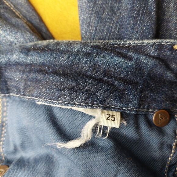 Guess Women’s Mid Rise Pencil Skinny Jeans - Picture 11 of 14